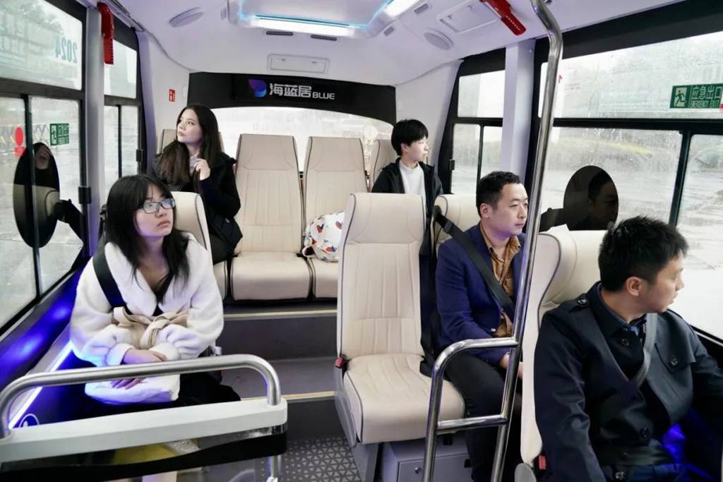 2024世界互联网大会!苏州金龙自动驾驶巴士准备好了! - 第4张 - 提加商用车网 2024世界互联网大会!苏州金龙自动驾驶巴士准备好了! - 第4张