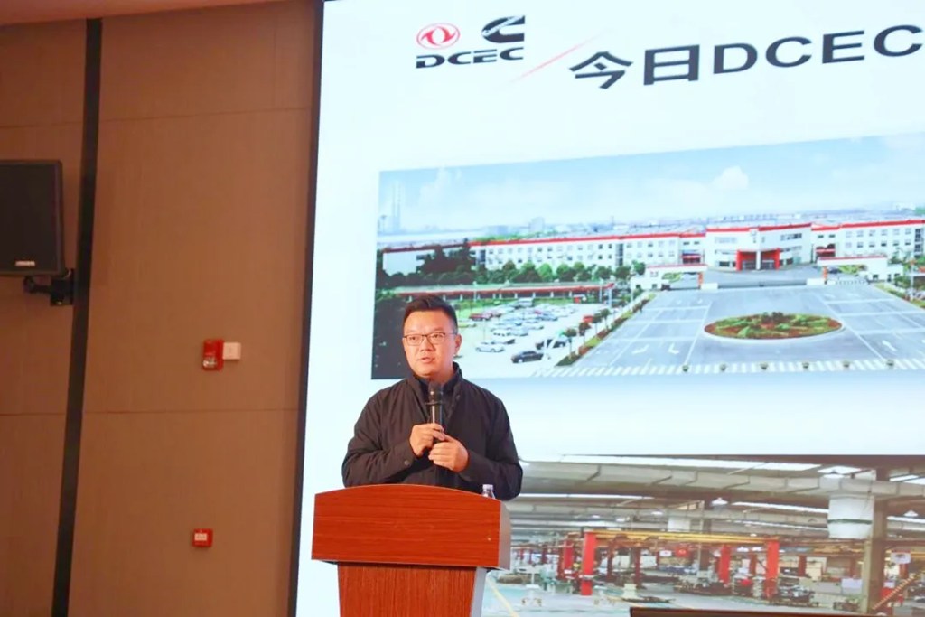 十万公里换油 持续猛虎动力 东风康明斯机油新品在京发布 - 第7张 - 提加商用车网 十万公里换油 持续猛虎动力 东风康明斯机油新品在京发布 - 第7张