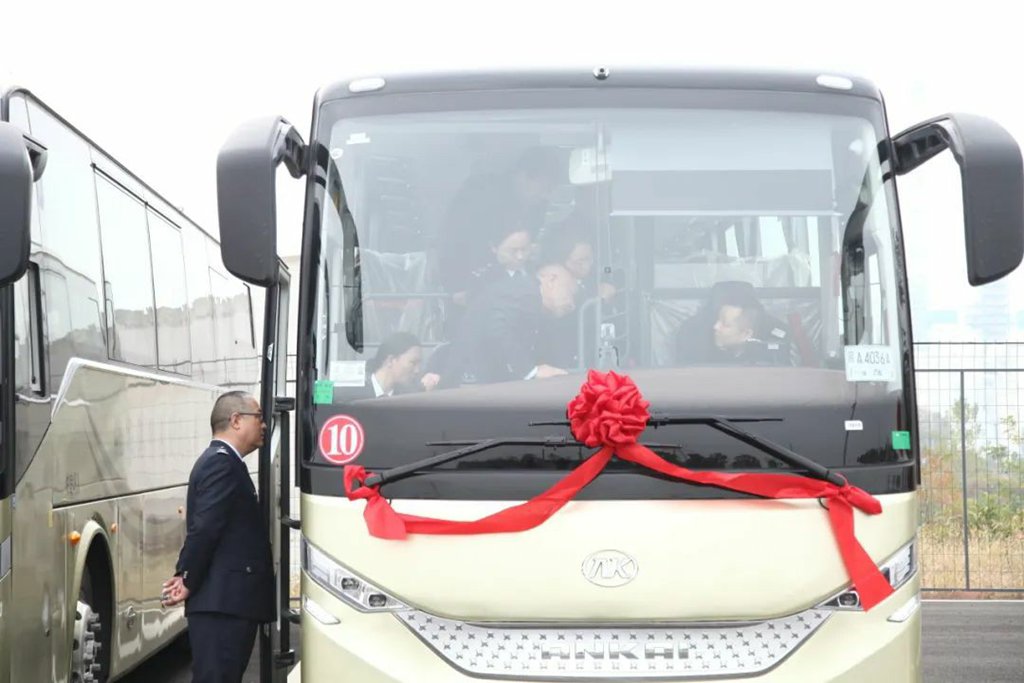 安凯N系定制公交助企惠民,温暖“上新” - 第6张 - 提加商用车网 安凯N系定制公交助企惠民,温暖“上新” - 第6张