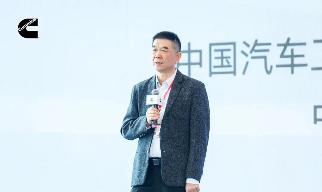 康明斯推出全新一代2.5L和3.0L轻型发动机 - 第2张 - 提加商用车网 康明斯推出全新一代2.5L和3.0L轻型发动机 - 第2张