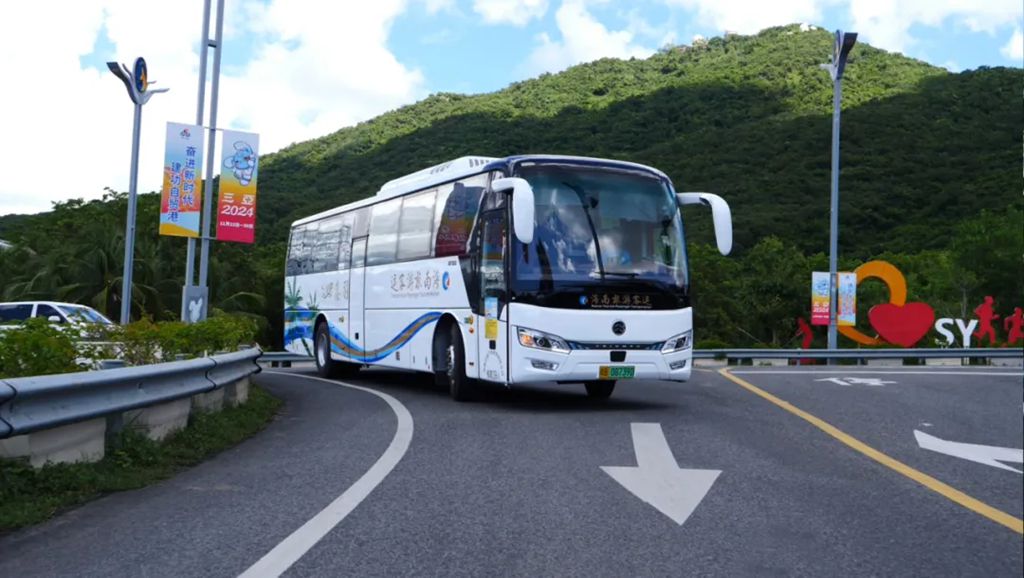 发力高端旅游接待市场 三亚用户首选金旅 - 第2张 - 提加商用车网 发力高端旅游接待市场 三亚用户首选金旅 - 第2张