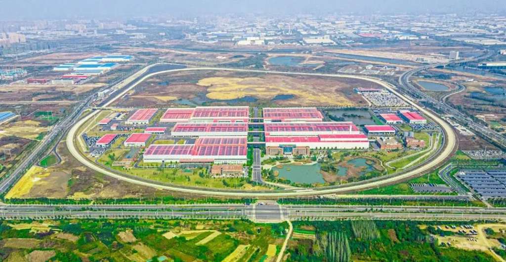 透视江淮汽车60载之三丨钢铁脊梁,构筑高质量发展“新”磁场 - 第2张 - 提加商用车网 透视江淮汽车60载之三丨钢铁脊梁,构筑高质量发展“新”磁场 - 第2张