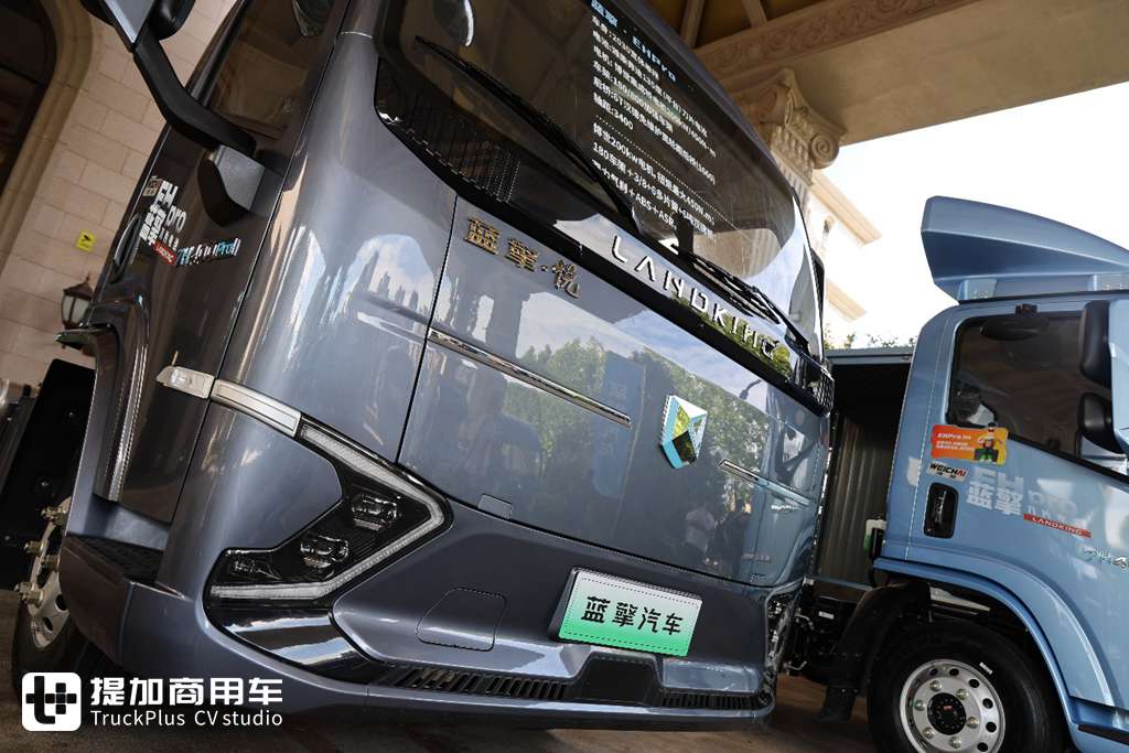 国内最强电动4米2?来看这款135度电+博世200kw电机的蓝擎EHPRO - 第11张 - 提加商用车网 国内最强电动4米2?来看这款135度电+博世200kw电机的蓝擎EHPRO - 第11张