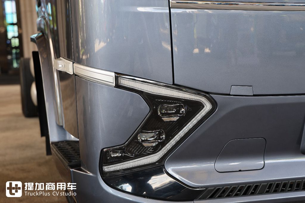 国内最强电动4米2?来看这款135度电+博世200kw电机的蓝擎EHPRO - 第12张 - 提加商用车网 国内最强电动4米2?来看这款135度电+博世200kw电机的蓝擎EHPRO - 第12张