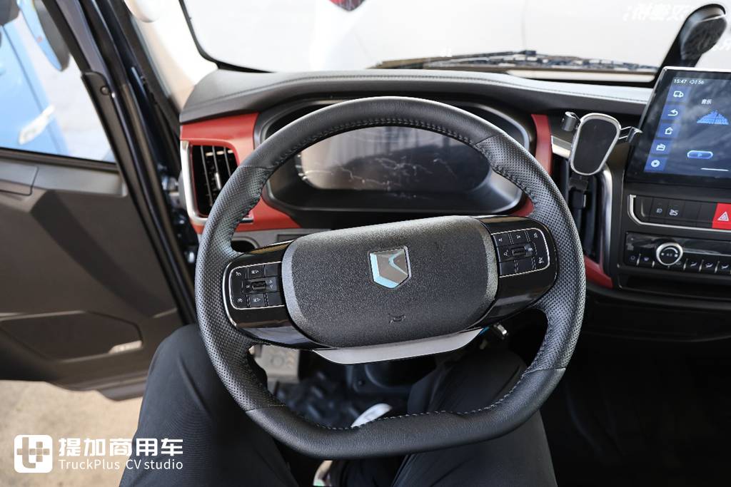 国内最强电动4米2?来看这款135度电+博世200kw电机的蓝擎EHPRO - 第14张 - 提加商用车网 国内最强电动4米2?来看这款135度电+博世200kw电机的蓝擎EHPRO - 第14张