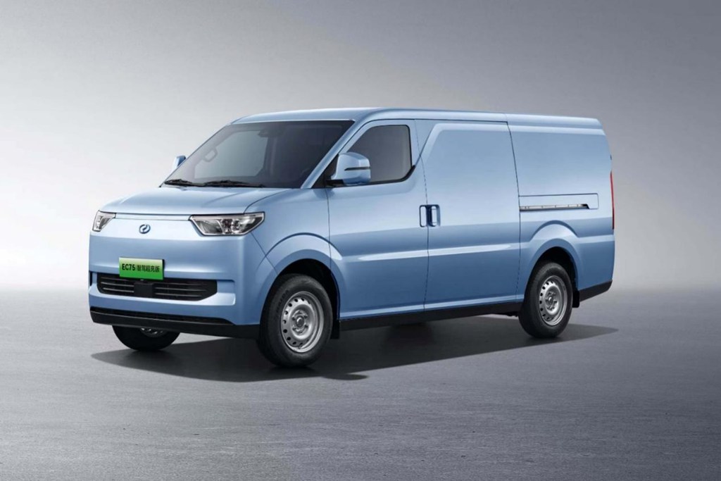 全栈自研L2级智能驾驶辅助/2C超充 瑞驰EC75智驾超充版开启预售 - 第1张 - 提加商用车网 全栈自研L2级智能驾驶辅助/2C超充 瑞驰EC75智驾超充版开启预售 - 第1张