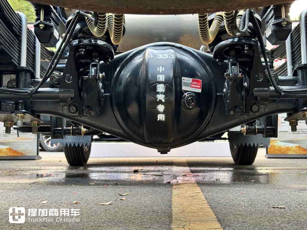 国产轻卡也开始欧洲化?大空间强动力,重汽全新一代豪沃悍将Pro轻卡实拍 - 第19张 - 提加商用车网 国产轻卡也开始欧洲化?大空间强动力,重汽全新一代豪沃悍将Pro轻卡实拍 - 第19张