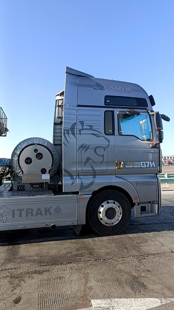 中国重汽汕德卡G7H 630燃气车:驰骋高效之路 开启飞驰人生 - 第3张 - 提加商用车网 中国重汽汕德卡G7H 630燃气车:驰骋高效之路 开启飞驰人生 - 第3张