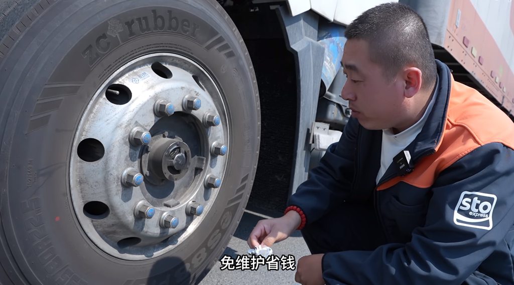 解放魏师傅:80万公里无忧运营,康迈轮端省心省力 - 第4张 - 提加商用车网 解放魏师傅:80万公里无忧运营,康迈轮端省心省力 - 第4张