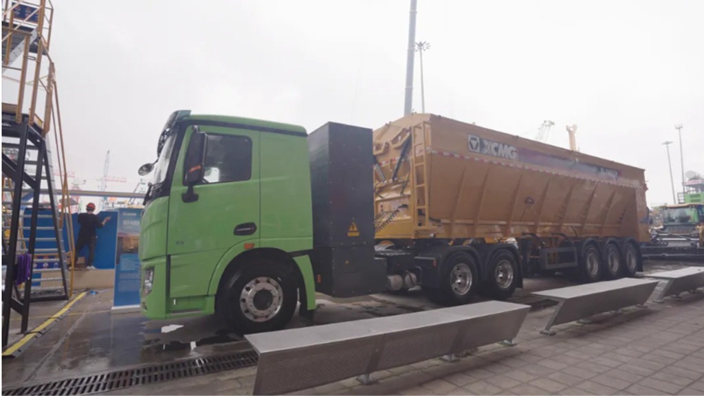 引领绿色潮流!2024上海宝马展徐工汽车精彩纷呈 - 第1张 - 提加商用车网 引领绿色潮流!2024上海宝马展徐工汽车精彩纷呈 - 第1张