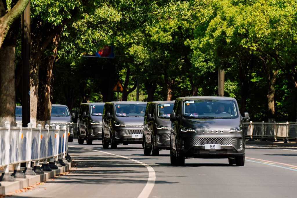 Expérience d’essai routier IVECO Juxing, voiture intelligente, profitez de voyages diversifiés ! - Fiche 4