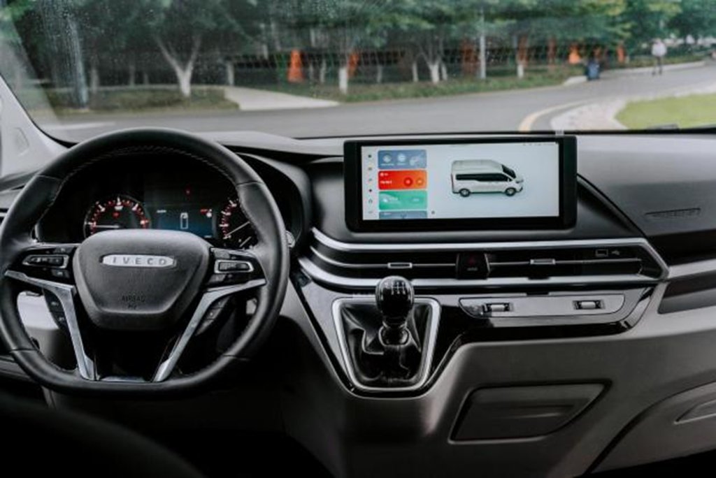 Expérience d’essai routier IVECO Juxing, voiture intelligente, profitez de voyages diversifiés ! - Fiche 6