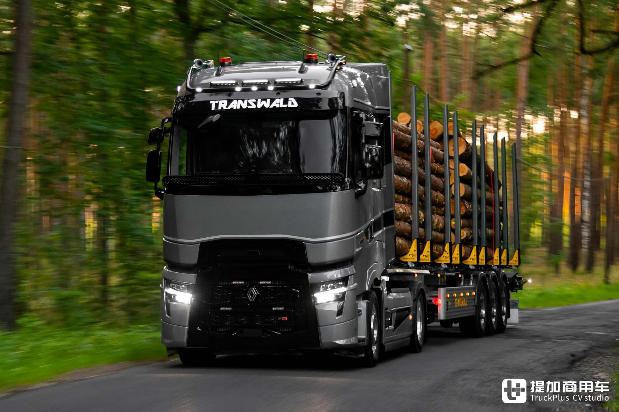 涡轮复合发动机,法式浪漫设计,顶配雷诺T-High牵引车用来拉木头 - 第12张 - 提加商用车网 涡轮复合发动机,法式浪漫设计,顶配雷诺T-High牵引车用来拉木头 - 第12张