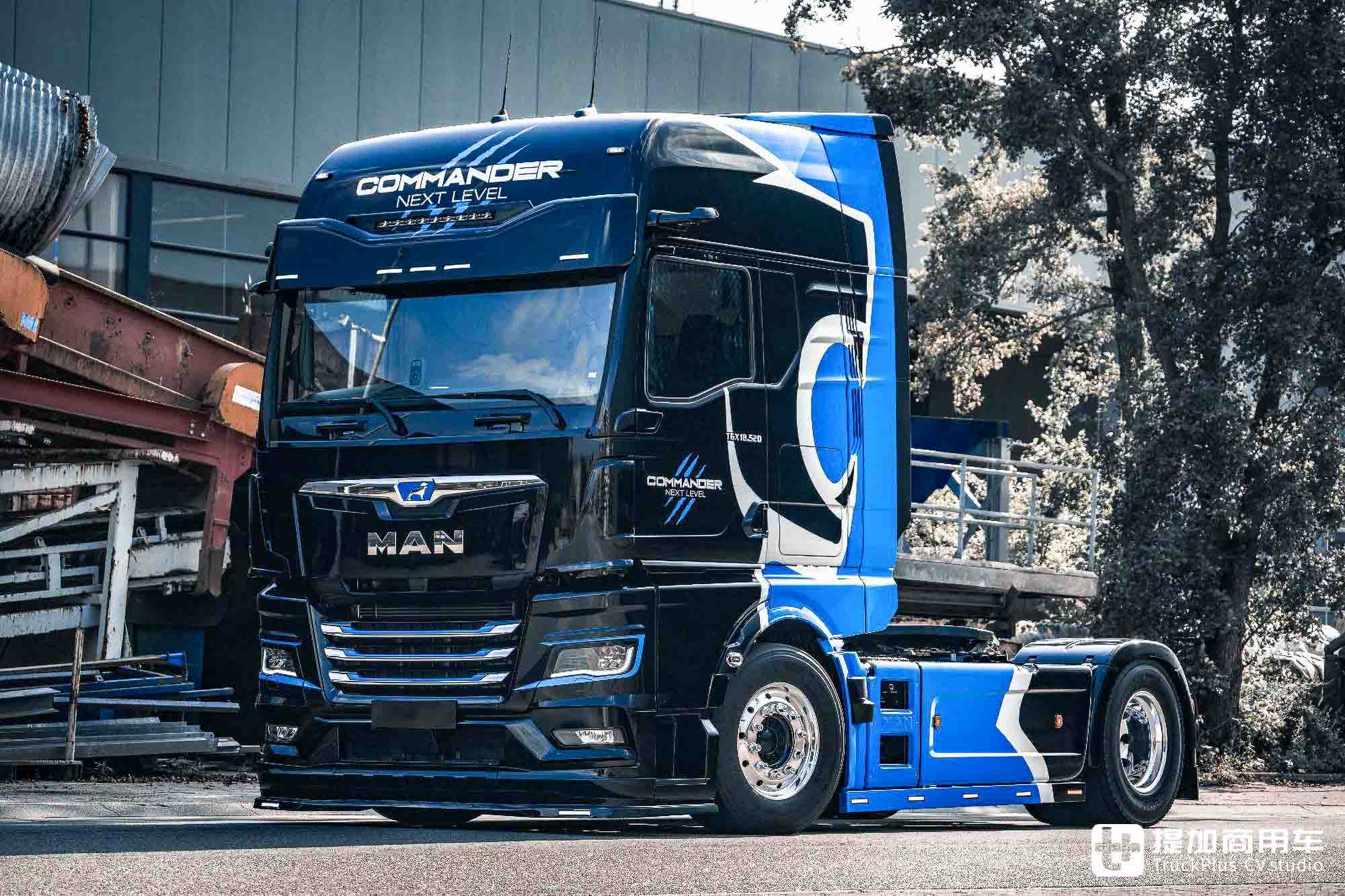 名为指挥官,全车空悬配置拉满,曼恩在荷兰推出的TGX特别版车型了解一下 - 第3张 - 提加商用车网 名为指挥官,全车空悬配置拉满,曼恩在荷兰推出的TGX特别版车型了解一下 - 第3张