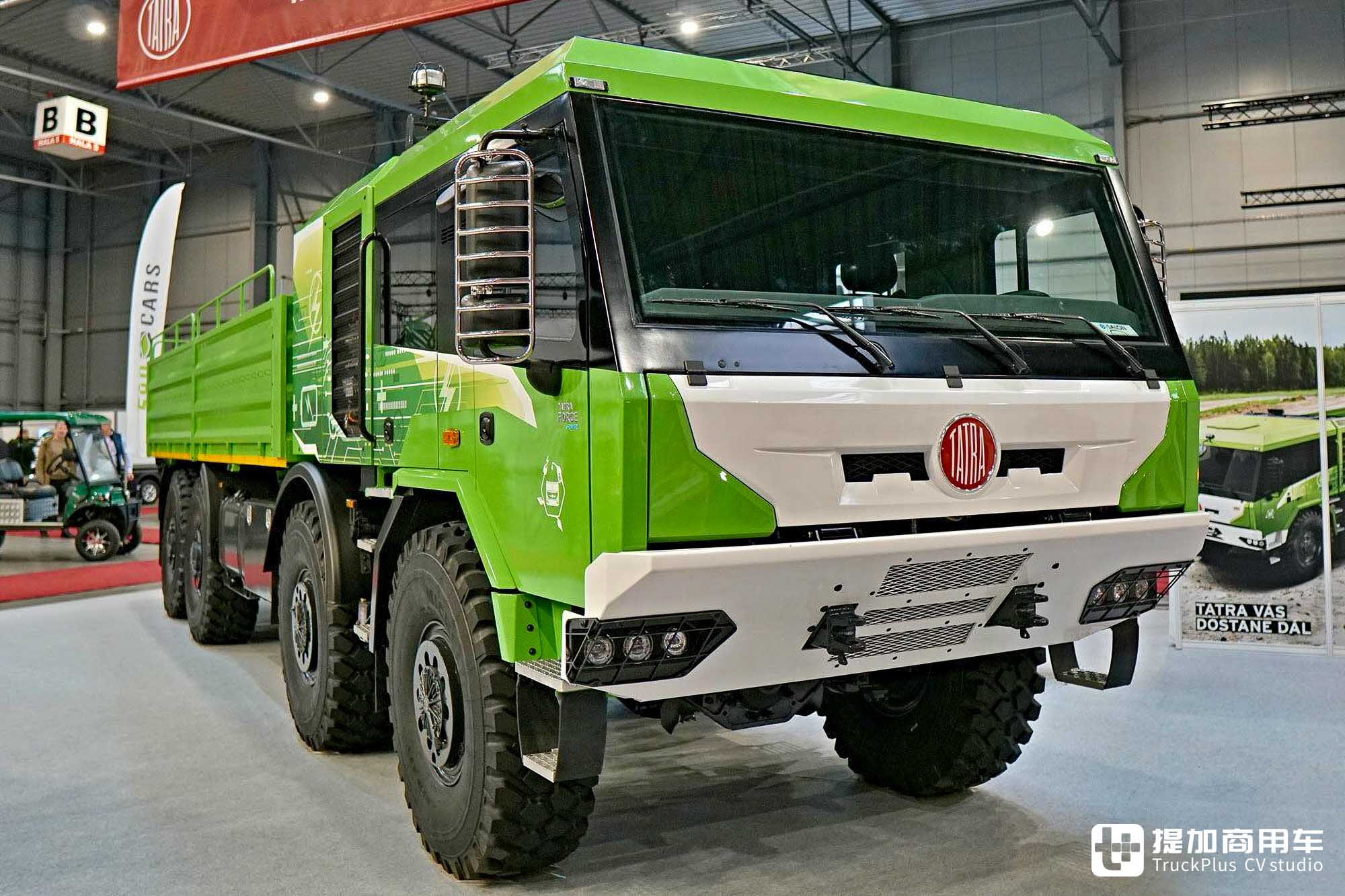 风冷V8结合插电混动系统,8x8越野性能超强悍,太脱拉Force混动重卡来袭,实力几何? - 第4张 - 提加商用车网 风冷V8结合插电混动系统,8x8越野性能超强悍,太脱拉Force混动重卡来袭,实力几何? - 第4张