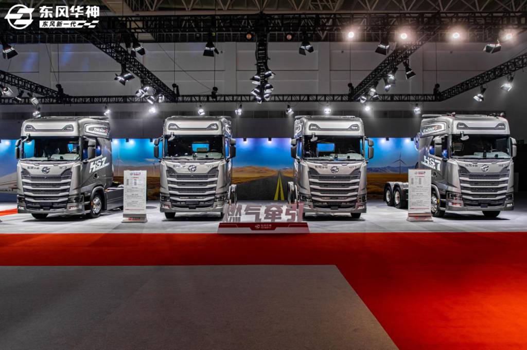 买的爽、开的爽、运营爽，东风华神HS7燃气重卡是如何做到的？ - 第2张