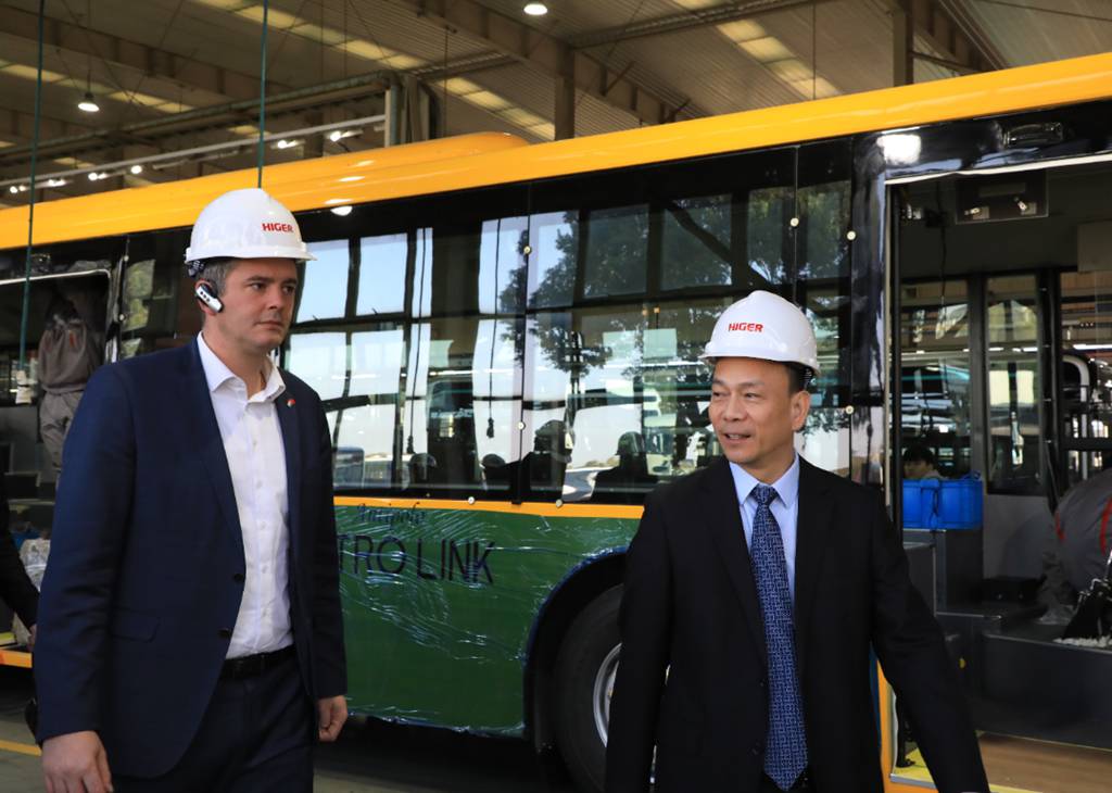 卢森堡经济部长参访苏州金龙,见证批量海格纯电公交扬帆出海 - 第2张 - 提加商用车网 卢森堡经济部长参访苏州金龙,见证批量海格纯电公交扬帆出海 - 第2张