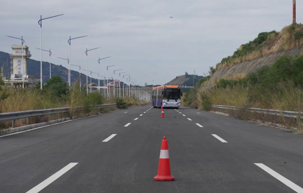 从这款18米公交车看金旅如何实现深度定制化开发 - 第1张 - 提加商用车网 从这款18米公交车看金旅如何实现深度定制化开发 - 第1张