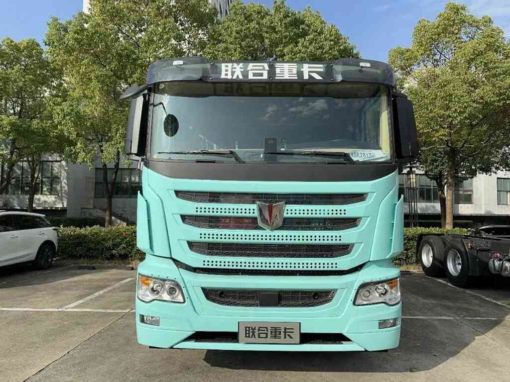 喜报!联合重卡荣获2024绿色重卡年度极致安全信赖品牌奖! - 第4张 - 提加商用车网 喜报!联合重卡荣获2024绿色重卡年度极致安全信赖品牌奖! - 第4张