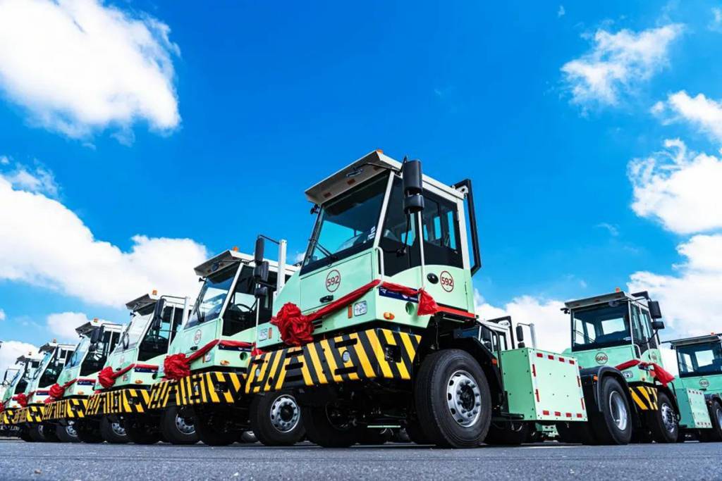 远程纯电动偏置码头车亮相浙江国际智慧交通产业博览会,以绿运新风助力港口交通转型升级 - 第4张 - 提加商用车网 远程纯电动偏置码头车亮相浙江国际智慧交通产业博览会,以绿运新风助力港口交通转型升级 - 第4张