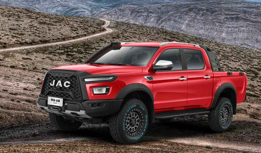 Jouant du tout-terrain hardcore, le modèle 2024 du Humtu Bobcat est qualifié de professionnel - le premier