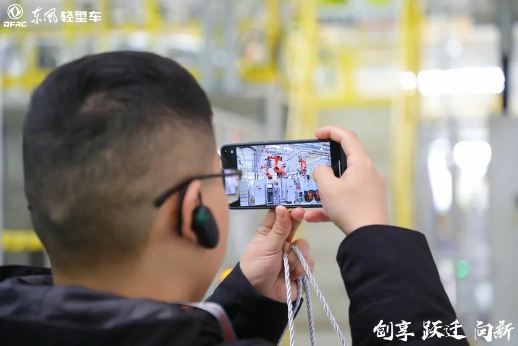 合作伙伴“回家”之旅:共鉴东风轻型车智能工厂新面貌 - 第2张 - 提加商用车网 合作伙伴“回家”之旅:共鉴东风轻型车智能工厂新面貌 - 第2张