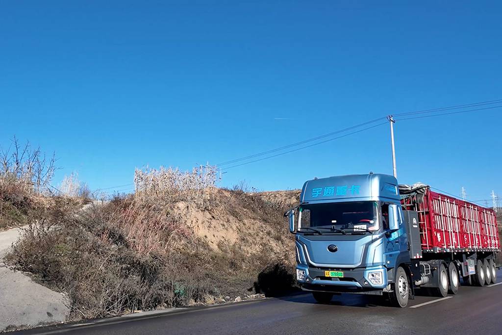 No hay presión sobre la operación interprovincial, y el camión pesado de Yutong ayuda a la nueva transformación energética del transporte de minas de carbón: el 4º