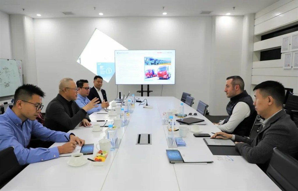 布局中东市场!未势能源与阿曼Synergy公司签署氢能战略合作 - 第4张 - 提加商用车网 布局中东市场!未势能源与阿曼Synergy公司签署氢能战略合作 - 第4张