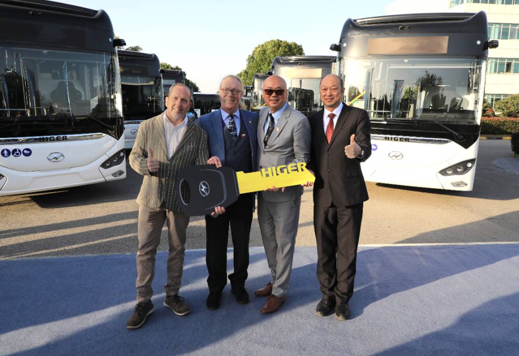 卢森堡经济部长参访苏州金龙,见证批量海格纯电公交扬帆出海 - 第4张 - 提加商用车网 卢森堡经济部长参访苏州金龙,见证批量海格纯电公交扬帆出海 - 第4张