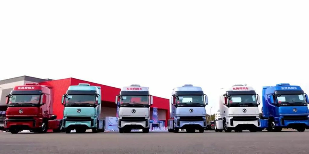 劲燃X9 畅启新程 | 新一代东风畅行X9荣耀上市! - 第10张 - 提加商用车网 劲燃X9 畅启新程 | 新一代东风畅行X9荣耀上市! - 第10张