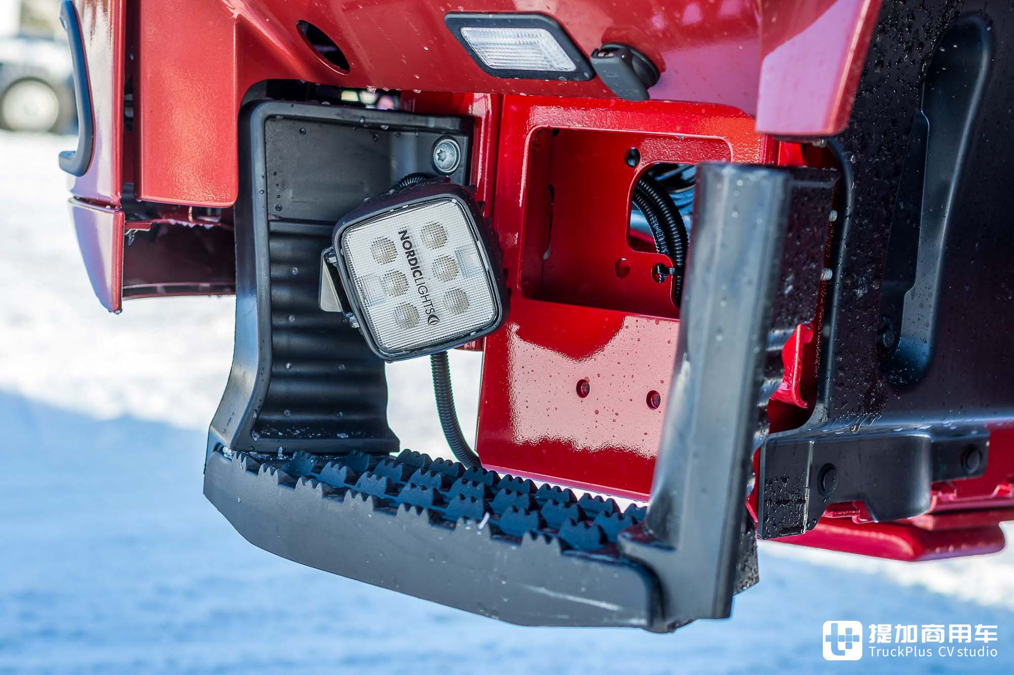 来自芬兰的极地卡车,奔驰Arocs同款平台,西苏Polar木材运输车实拍 - 第7张 - 提加商用车网 来自芬兰的极地卡车,奔驰Arocs同款平台,西苏Polar木材运输车实拍 - 第7张