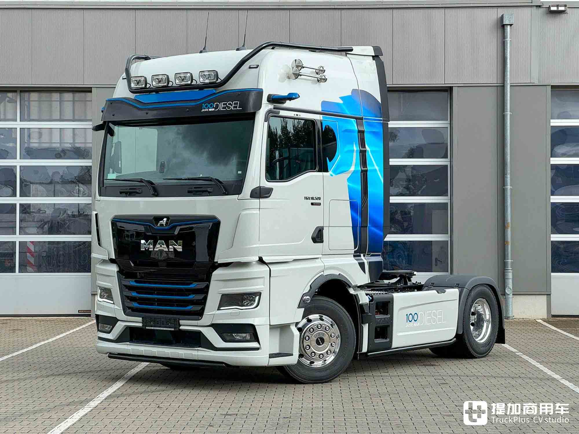 纪念柴油直喷发动机诞生一百周年,曼恩TGX百年柴油特别版车型实拍 - 第7张 - 提加商用车网 纪念柴油直喷发动机诞生一百周年,曼恩TGX百年柴油特别版车型实拍 - 第7张
