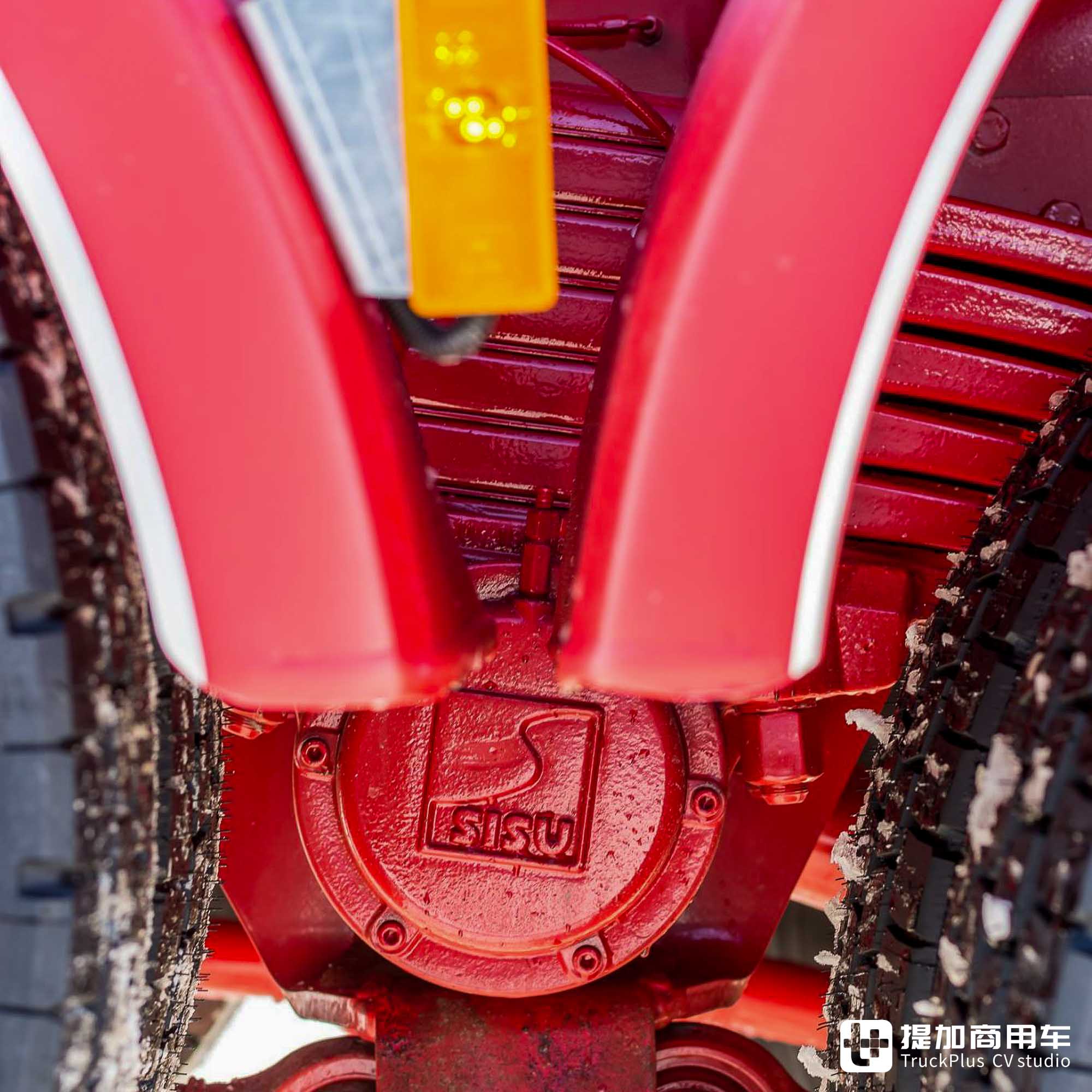 来自芬兰的极地卡车,奔驰Arocs同款平台,西苏Polar木材运输车实拍 - 第8张 - 提加商用车网 来自芬兰的极地卡车,奔驰Arocs同款平台,西苏Polar木材运输车实拍 - 第8张