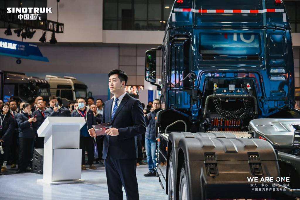 中国重汽新能源新品荣耀启程 领航物流运输行业向“绿”而行 - 第2张