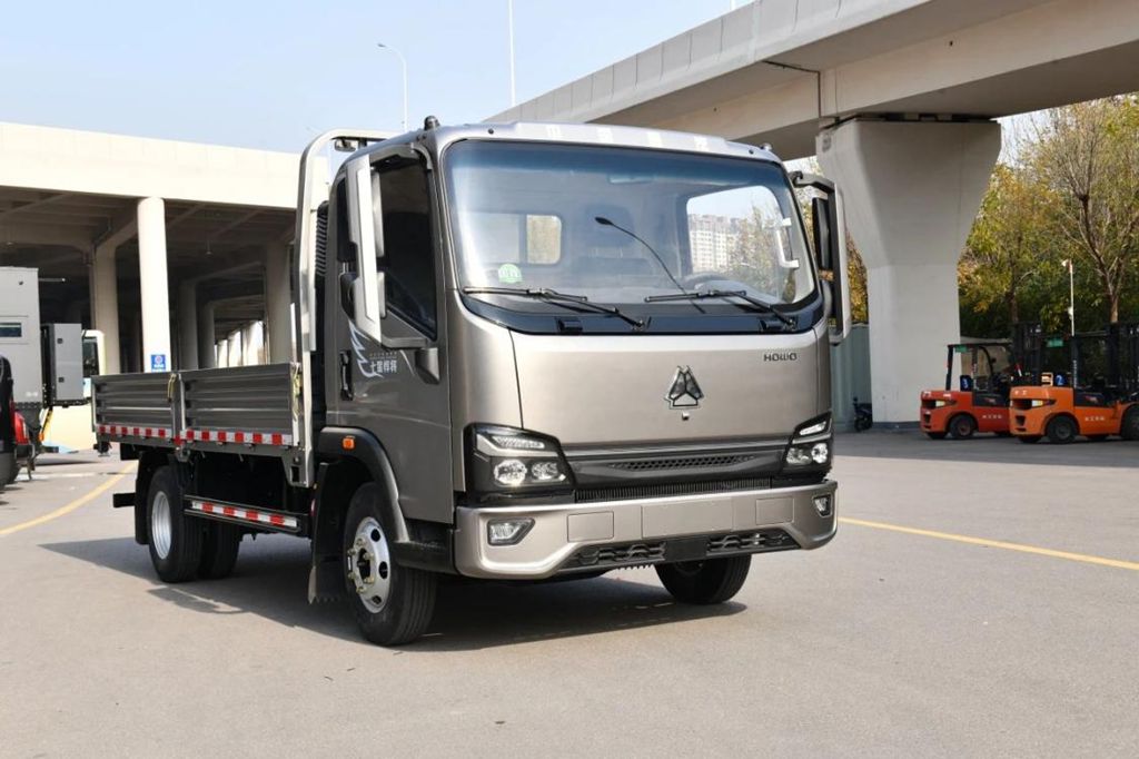 物流驰骋新选择——中国重汽HOWO悍将25款轻卡:科技加持 品质跃升 - 第2张 - 提加商用车网 物流驰骋新选择——中国重汽HOWO悍将25款轻卡:科技加持 品质跃升 - 第2张