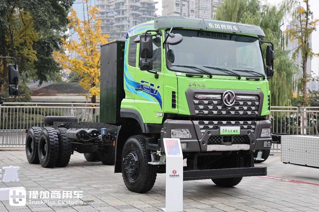 第六代车型即将来袭,东风商用车2025合作伙伴大会现场展车真多,都有哪些亮点配置? - 第27张 - 提加商用车网 第六代车型即将来袭,东风商用车2025合作伙伴大会现场展车真多,都有哪些亮点配置? - 第27张