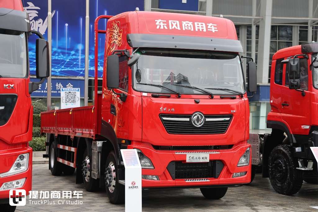 第六代车型即将来袭,东风商用车2025合作伙伴大会现场展车真多,都有哪些亮点配置? - 第35张 - 提加商用车网 第六代车型即将来袭,东风商用车2025合作伙伴大会现场展车真多,都有哪些亮点配置? - 第35张