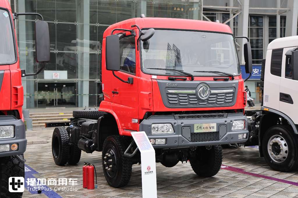第六代车型即将来袭,东风商用车2025合作伙伴大会现场展车真多,都有哪些亮点配置? - 第41张 - 提加商用车网 第六代车型即将来袭,东风商用车2025合作伙伴大会现场展车真多,都有哪些亮点配置? - 第41张