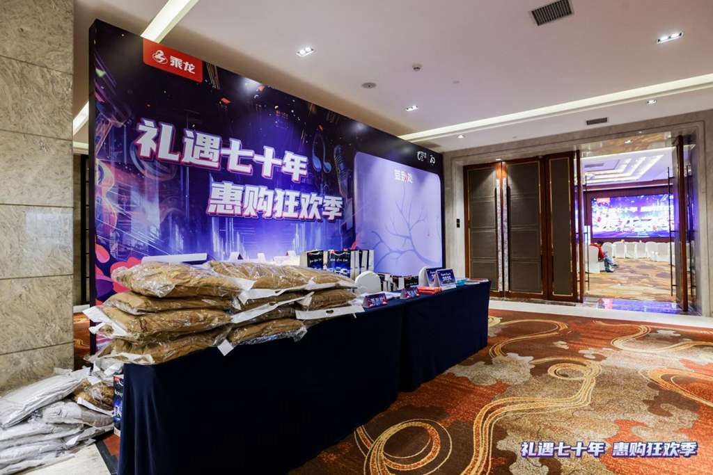 乘龙H5 4x2极限自卸遵义上市,前后市场一体化服务暖人心 - 第5张 - 提加商用车网 乘龙H5 4x2极限自卸遵义上市,前后市场一体化服务暖人心 - 第5张