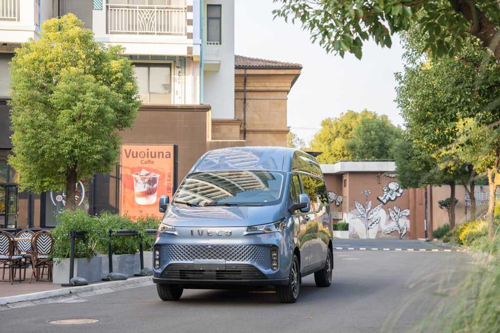 动力强、空间大,效率高!依维柯得意荣获“高效城配推荐VAN车”! - 第9张 - 提加商用车网 动力强、空间大,效率高!依维柯得意荣获“高效城配推荐VAN车”! - 第9张