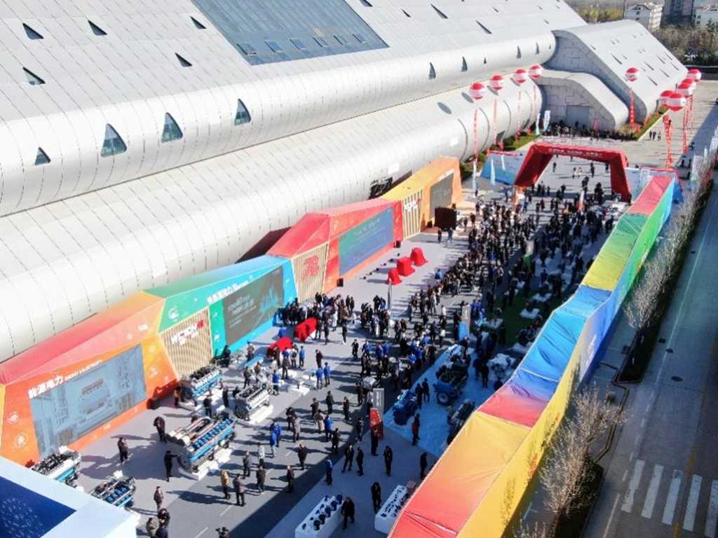 潍柴2025年全球合作伙伴大会召开 永争第一引领市场 - 第9张 - 提加商用车网 潍柴2025年全球合作伙伴大会召开 永争第一引领市场 - 第9张