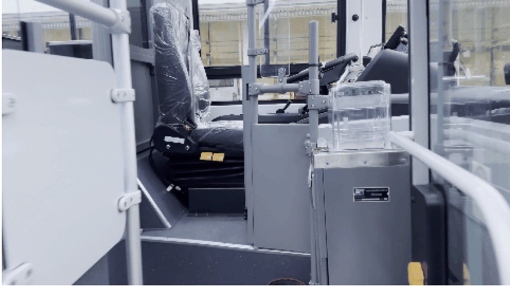 亚星8.6米0后悬碳纤维材料公交交付重庆永川 - 第2张 - 提加商用车网 亚星8.6米0后悬碳纤维材料公交交付重庆永川 - 第2张