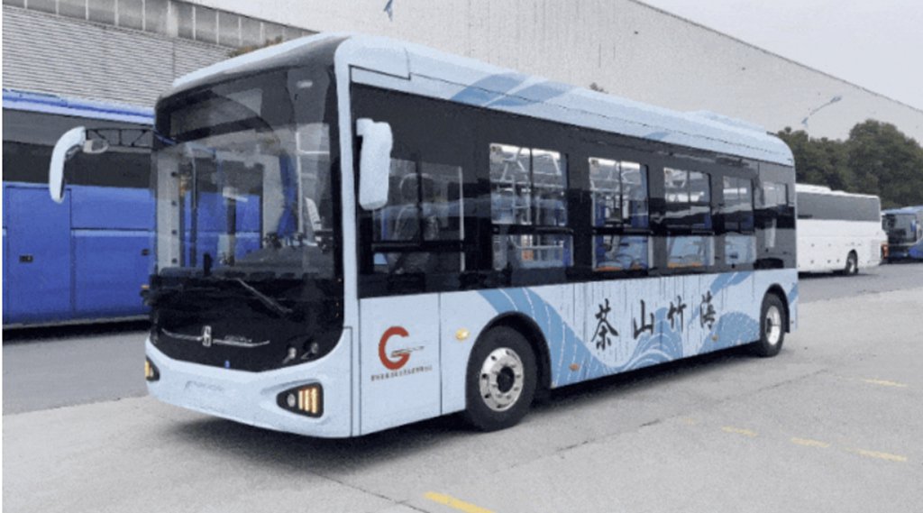 亚星8.6米0后悬碳纤维材料公交交付重庆永川 - 第4张 - 提加商用车网 亚星8.6米0后悬碳纤维材料公交交付重庆永川 - 第4张