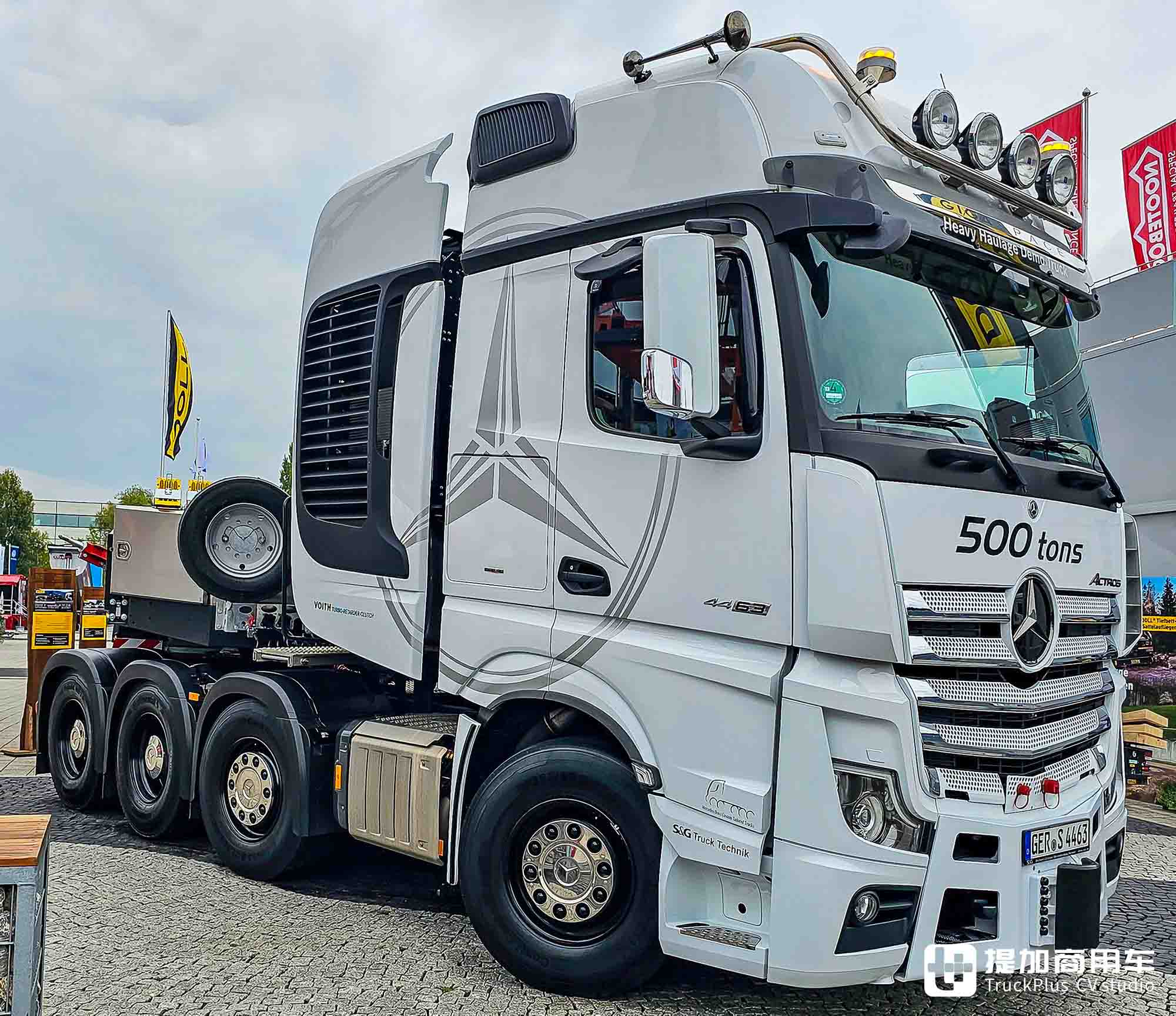 战斗力高达500吨!大件运输行业典范,这台奔驰Actros SLT大件牵引车配置不一般 - 第1张 - 提加商用车网 战斗力高达500吨!大件运输行业典范,这台奔驰Actros SLT大件牵引车配置不一般 - 第1张