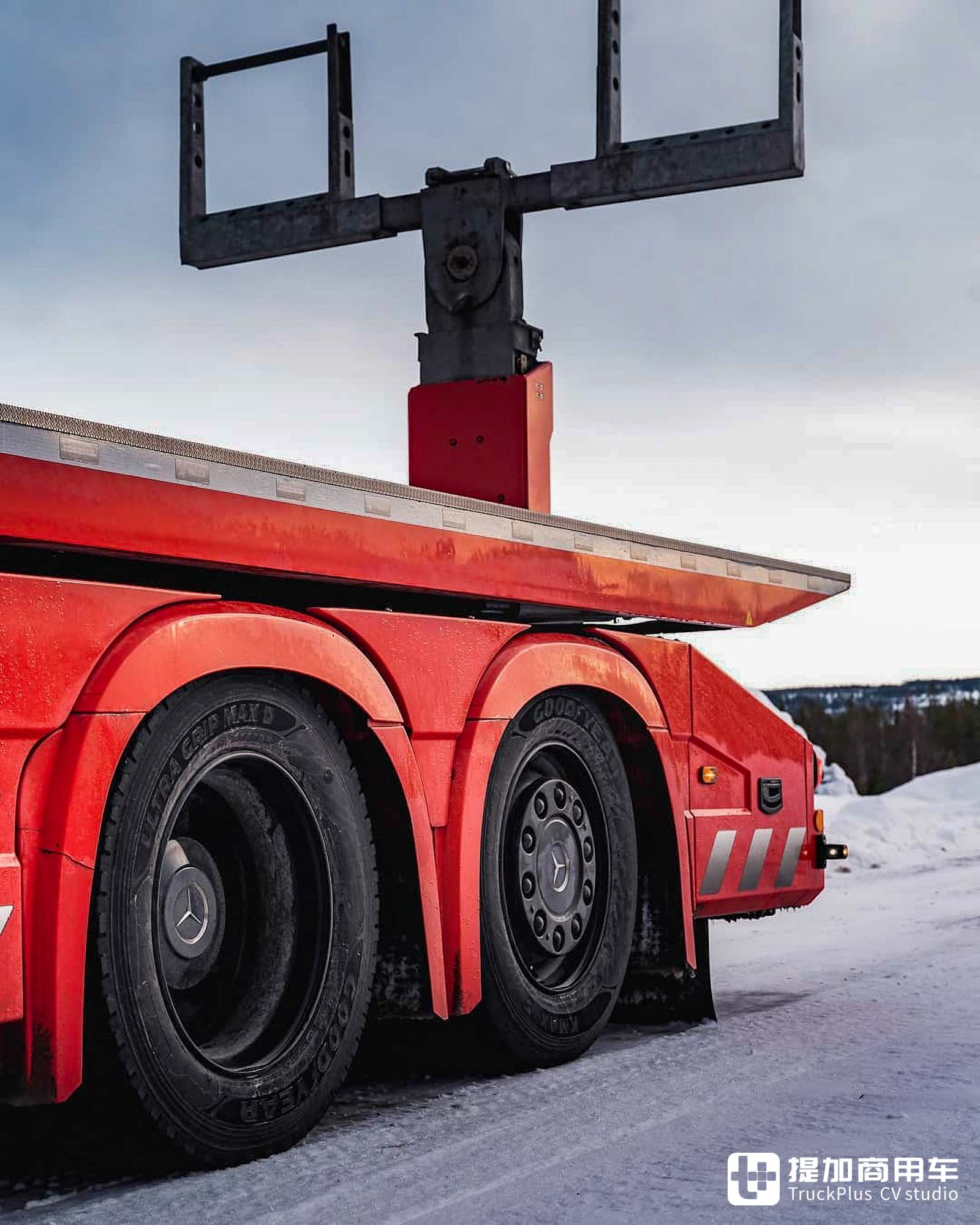 全球限量400台,爆改强大外观,奔驰Actros Edition 1清障车实拍 - 第12张 - 提加商用车网 全球限量400台,爆改强大外观,奔驰Actros Edition 1清障车实拍 - 第12张