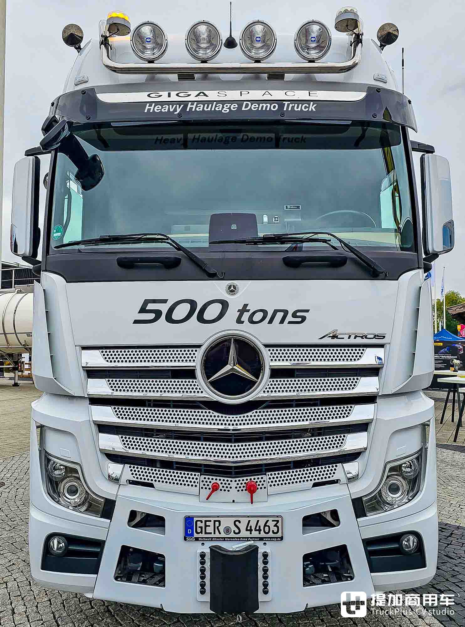 战斗力高达500吨!大件运输行业典范,这台奔驰Actros SLT大件牵引车配置不一般 - 第19张 - 提加商用车网 战斗力高达500吨!大件运输行业典范,这台奔驰Actros SLT大件牵引车配置不一般 - 第19张