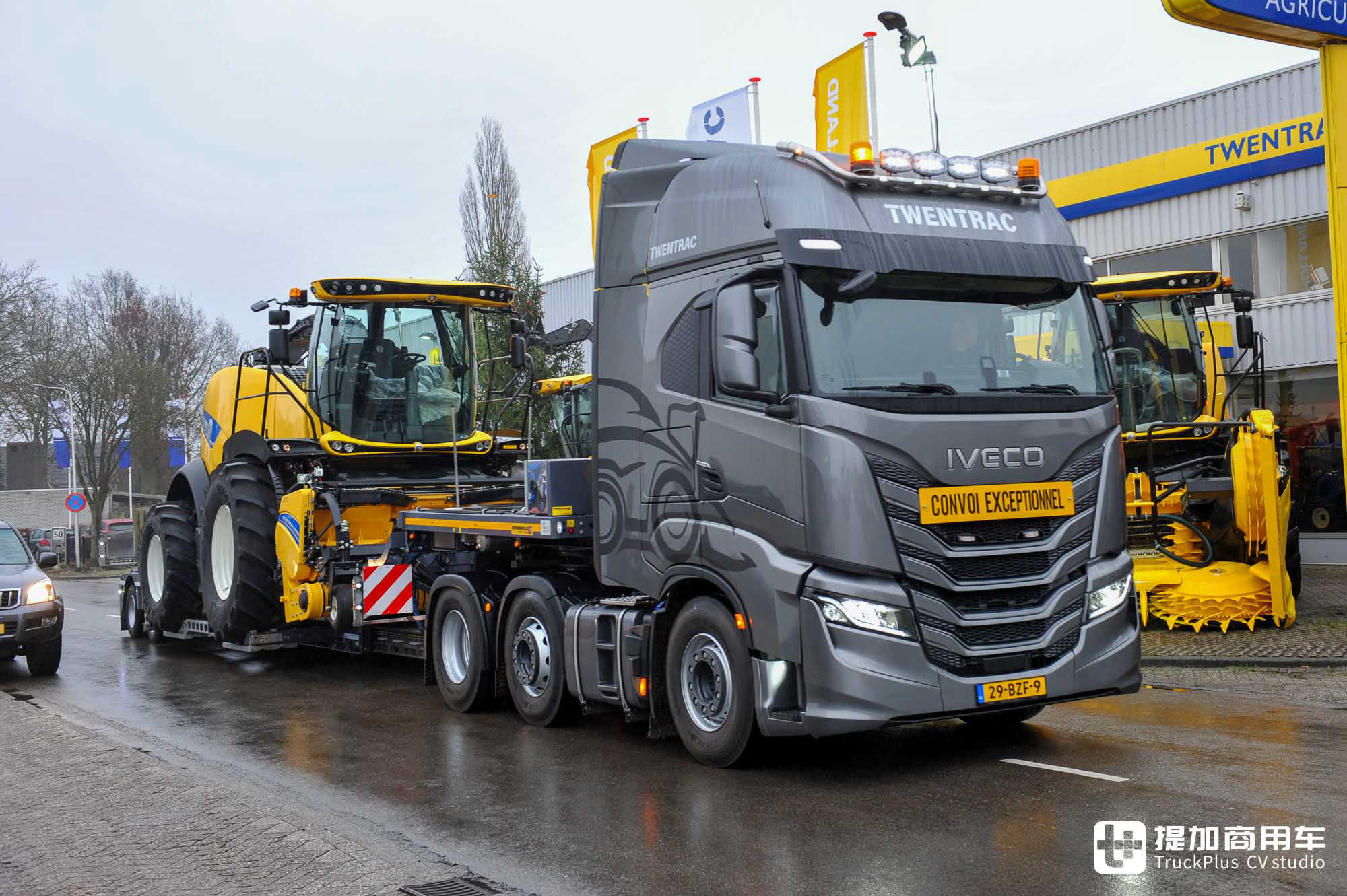 6x2中提升底盘，XC13高效动力+第二代TraXon变速箱，新一代依维柯S-Way农机牵引车实拍