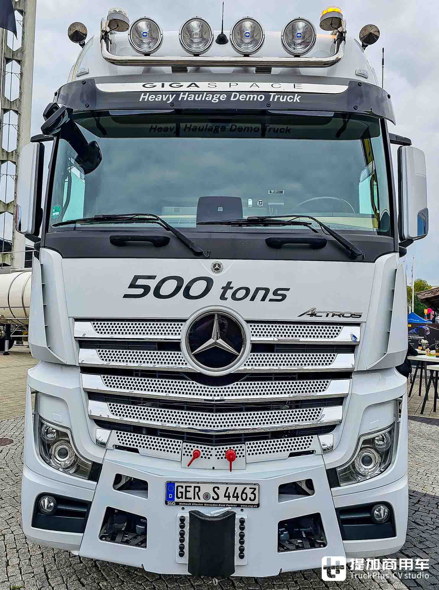 战斗力高达500吨!大件运输行业典范,这台奔驰Actros SLT大件牵引车配置不一般 - 第5张 - 提加商用车网 战斗力高达500吨!大件运输行业典范,这台奔驰Actros SLT大件牵引车配置不一般 - 第5张