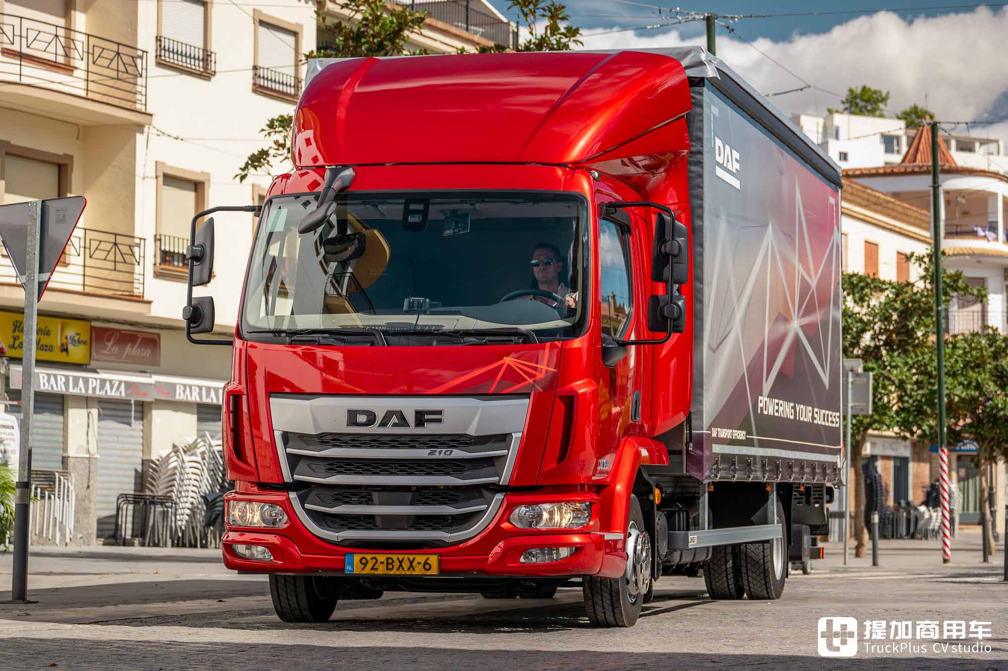 米勒循环柴油机+超小速比后桥,油耗再降3%,新一代达夫卡车来袭,实力几何? - 第5张 - 提加商用车网 米勒循环柴油机+超小速比后桥,油耗再降3%,新一代达夫卡车来袭,实力几何? - 第5张