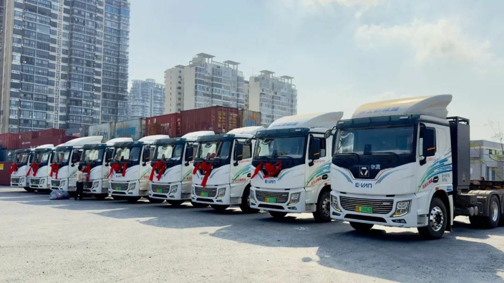 徐工新能源重卡绿动海南 - 第2张 - 提加商用车网 徐工新能源重卡绿动海南 - 第2张